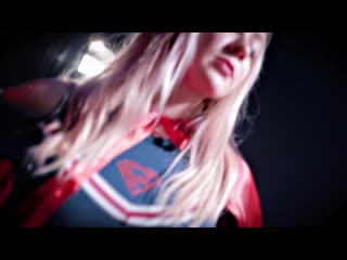 r32 character intro - meet supergirl